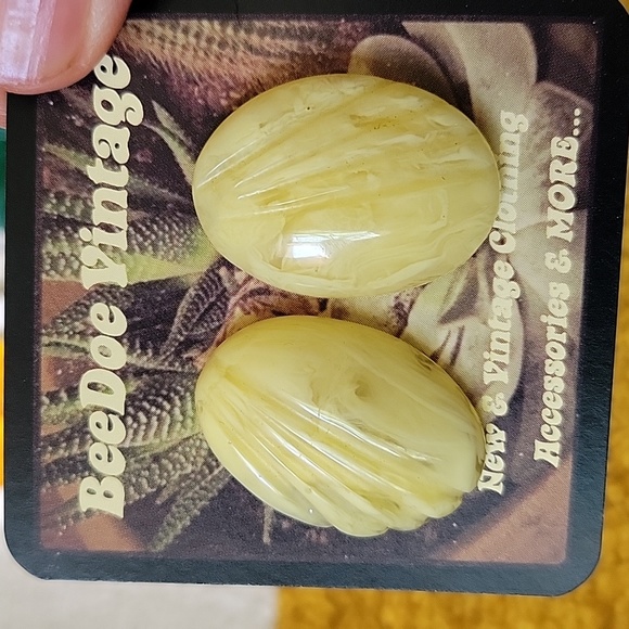 🤎 Vintage Hand Assembled Earrings - Picture 6 of 12